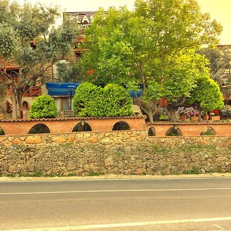 Sirince Klaseas Hotel&restaurant Couette-café Selçuk