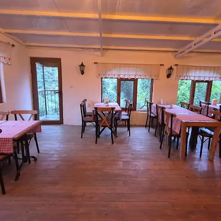 Sirince Klaseas Hotel&restaurant Bed & Breakfast Selçuk